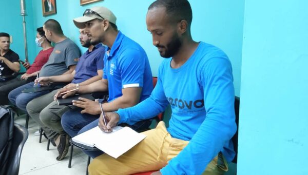 Specialists from the RENOVA technical group conclude a course given by the APCI on Lightning Protection Systems (SPCR)