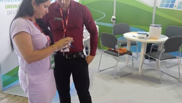 Business meeting between RENOVA S.U.R.L. and the International Legal Consultancy of Cuba at FIHAV 2022