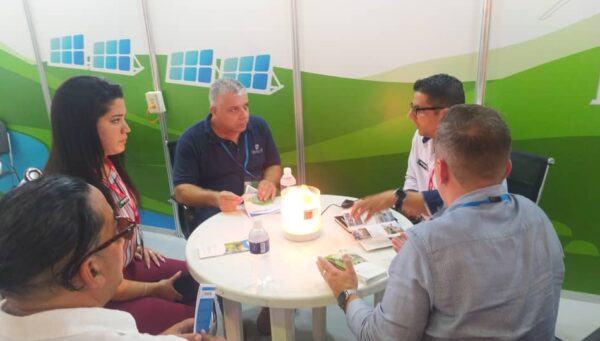 Business meeting between RENOVA S.U.R.L. and Pyxel Solutions company