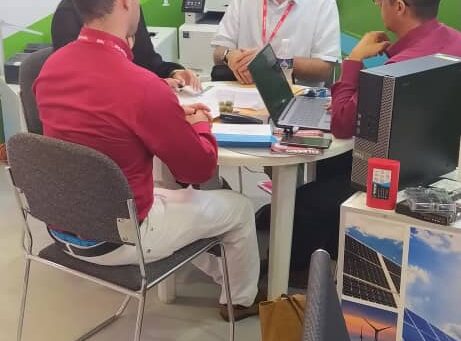 Business meeting with the Informatics and Communications Company of the Ministry of Agriculture.