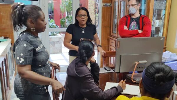 Visit of students from the Administration course of the Women’s and Family Orientation House.