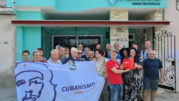 Belgian association Cubanismo.be visits RENOVA S.U.R.L. headquarters.