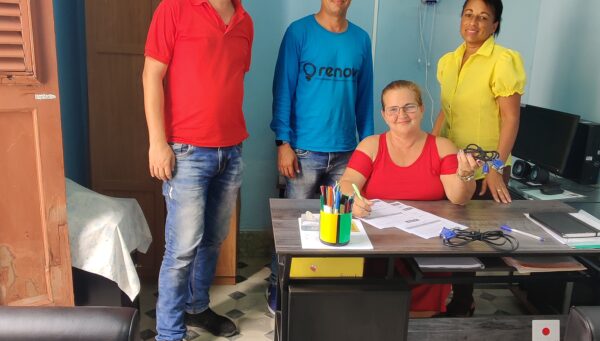 Donation to the Héroes del Moncada special school